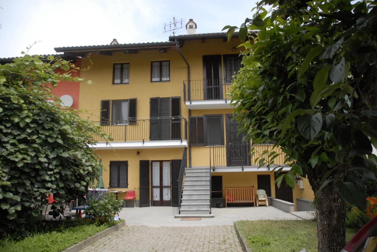 Spighe Paglia E Girasole Acomodação com café da manhã Candia Canavese Exterior foto