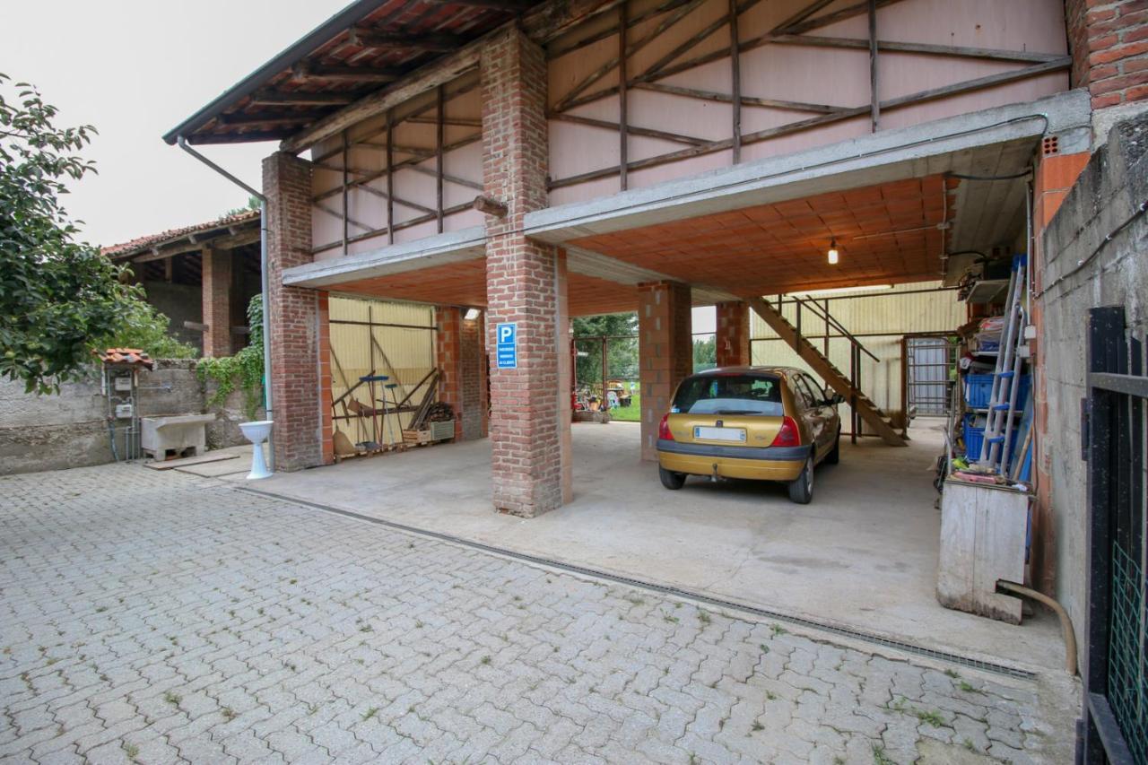 Spighe Paglia E Girasole Acomodação com café da manhã Candia Canavese Exterior foto