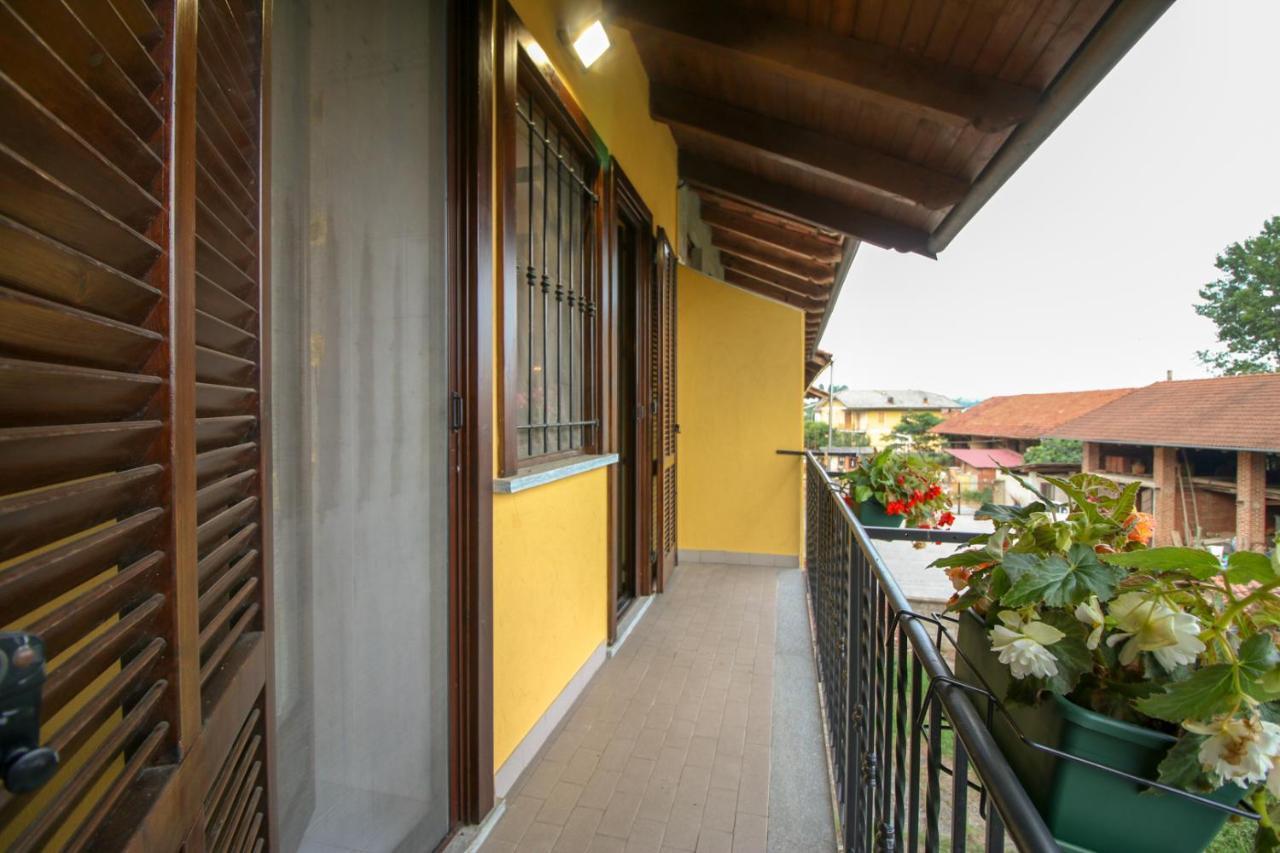 Spighe Paglia E Girasole Acomodação com café da manhã Candia Canavese Exterior foto